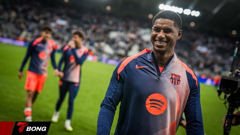 Rashford đã tỏa sáng ngoạn mục ở Barca ra sao